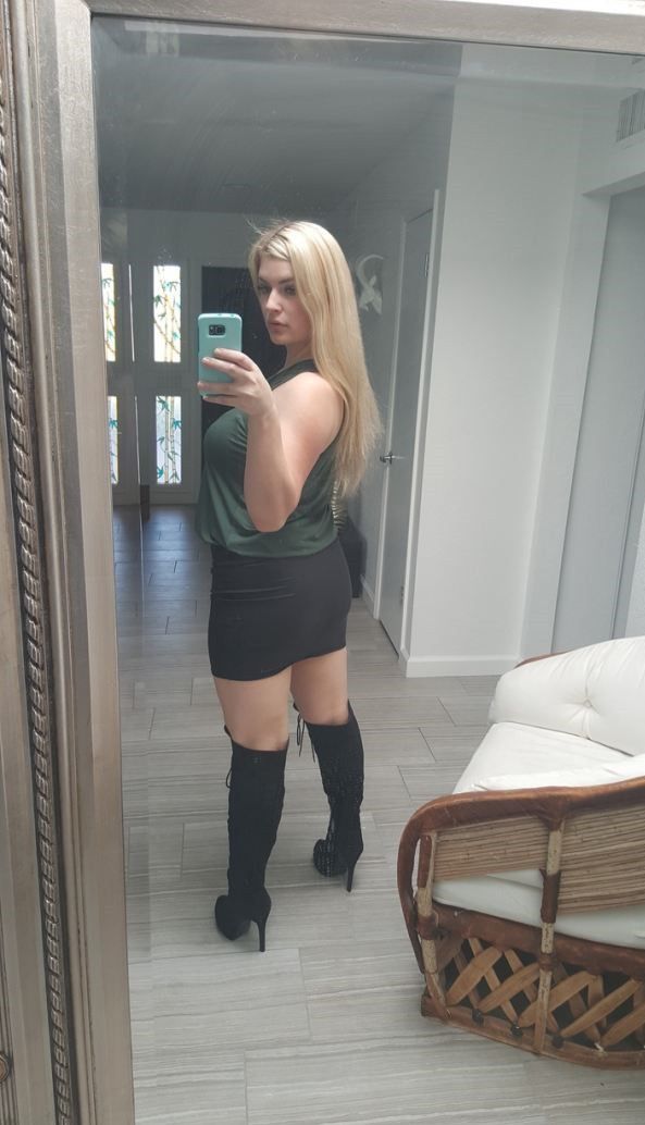 Проститутка Питера Эля с 3 размером груди предлагает интим услуги у метро Парнас  +7(981)266-85-01 - фото 5