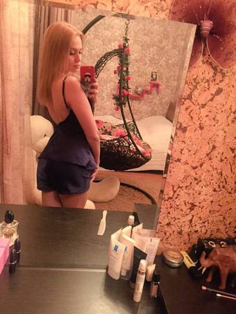 Проститутка Оля +7(981)289-01-65 Питера